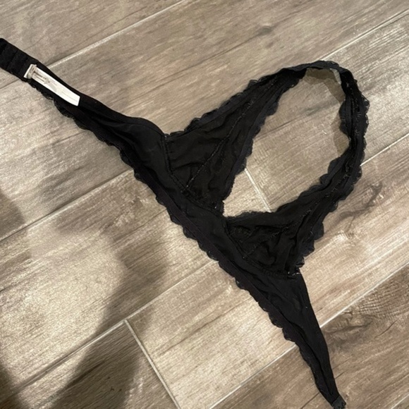 Free People Black Lace Halter Bralette Top - Picture 3 of 3